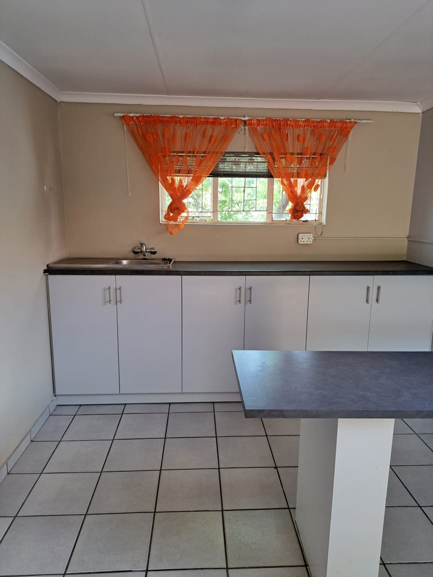 To Let 1 Bedroom Property for Rent in Kuruman Northern Cape